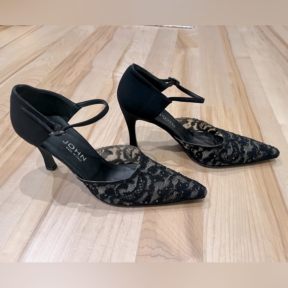 St. John Vintage 90s Black Lace / Leather Ankle Strap Evening Heels - Size 7 - Picture 9 of 13